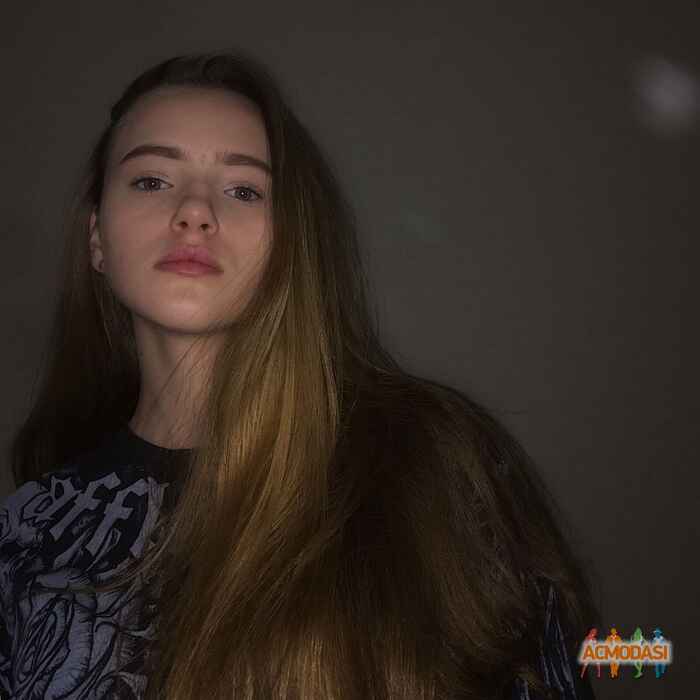 Анна Юрьевна Гуляницкая фото №1352145. Завантажено 19 Січня 2019