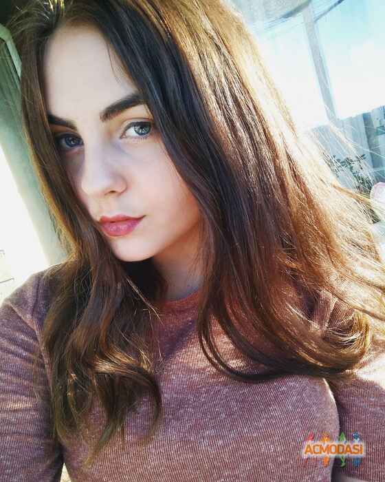 Ангелина  Веселовська фото №1142612. Завантажено 24 Листопада 2017