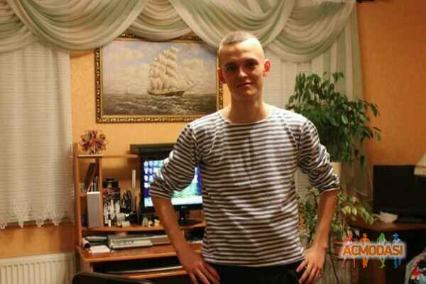 Владислав Георгийович Єремейчик фото №1186446. Завантажено 14 Лютого 2018