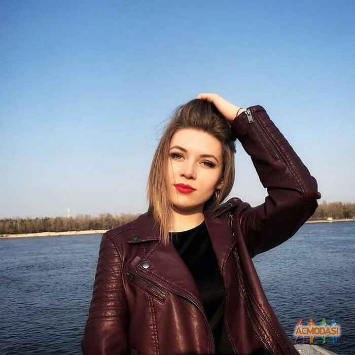 Карина Васильевна Гаврилюк фото №1235721. Завантажено 24 Травня 2018