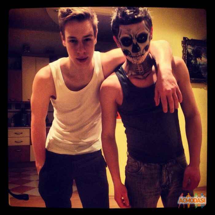 Владлен  Владимирович фото №994788. Завантажено 07 Грудня 2016