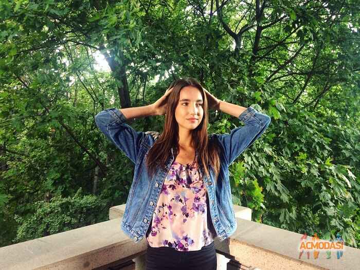 Юлия Анатолиивна Дещенко фото №1115014. Завантажено 09 Жовтня 2017