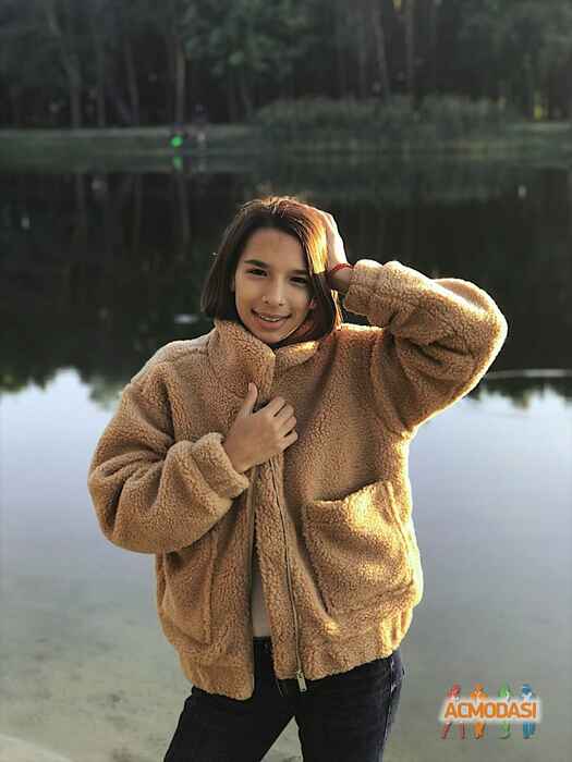 Алина Юрьевна Срибна фото №1325970. Завантажено 20 Листопада 2018