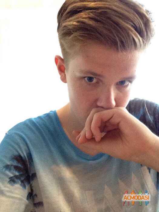 Сергій Анатолійович Полтавець фото №1010684. Завантажено 23 Січня 2017