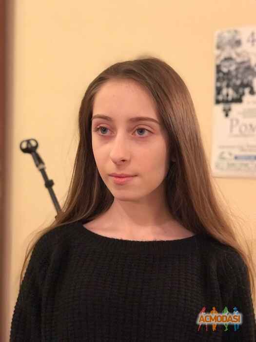 Лада Сергеевна Нежинова фото №1220775. Завантажено 17 Квітня 2018