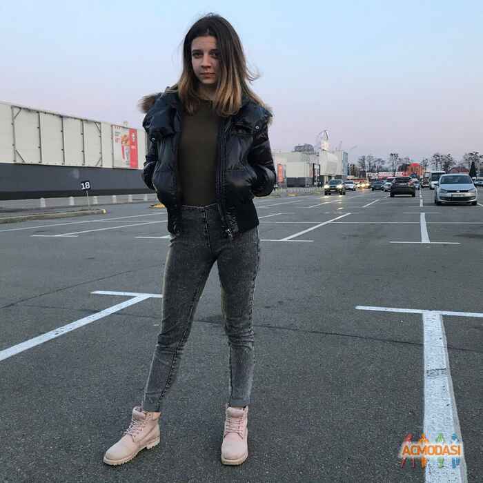 Ліана Олегівна Шмакова фото №1477199. Завантажено 18 Листопада 2019