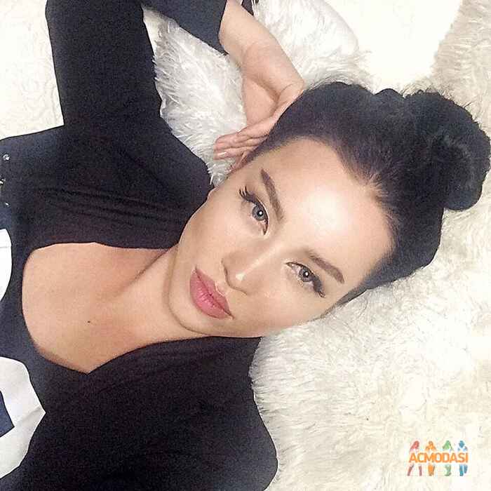 Изабелла  Комарова фото №1049129. Завантажено 30 Квітня 2017