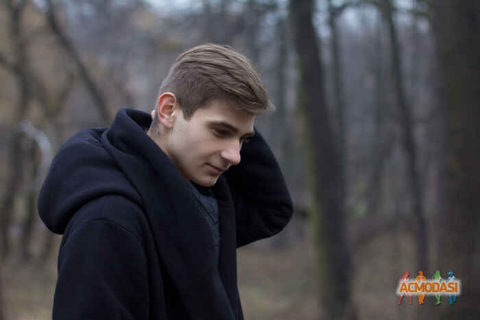 Владислав Васильович Савчук фото №867783. Завантажено 12 Січня 2016