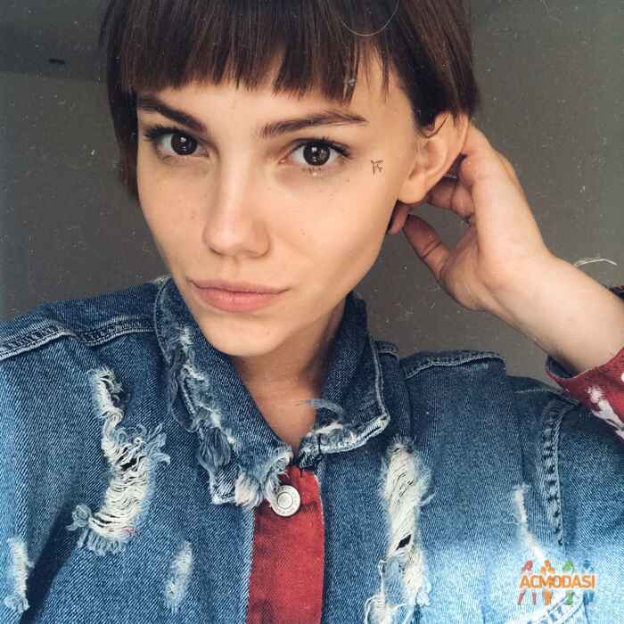 Екатерина Витальевна Свинарчук фото №1096725. Завантажено 28 Серпня 2017