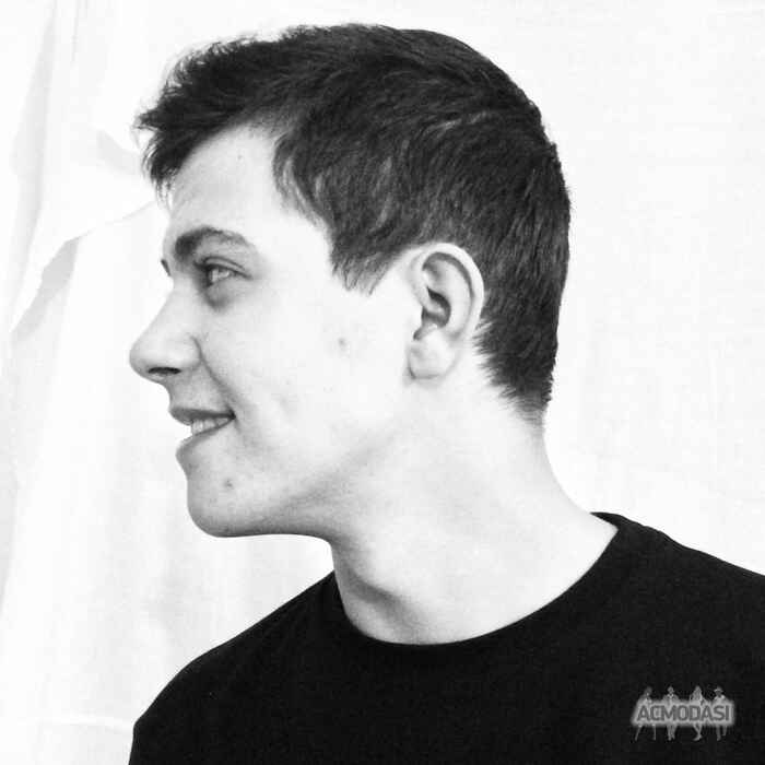 Максим Вадимович Козлов фото №1335428. Завантажено 09 Грудня 2018