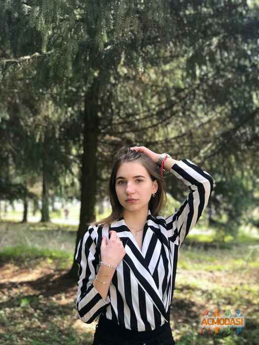 Ангеліна Юріївна Чередніченко фото №1406329. Завантажено 02 Червня 2019