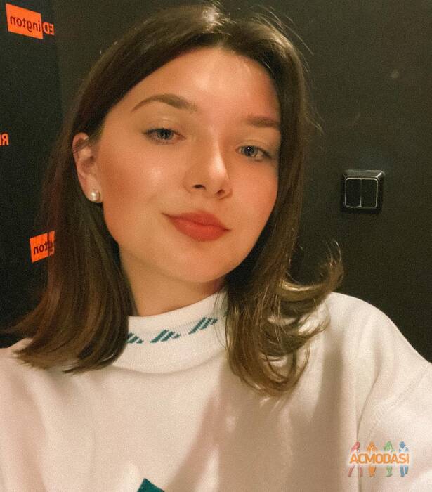 Марта  Кутинська фото №1700370. Завантажено 03 Листопада 2022