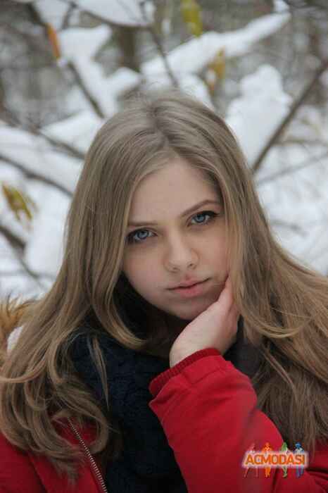 Алина Геннадьевна Ткач фото №985073. Завантажено 14 Листопада 2016