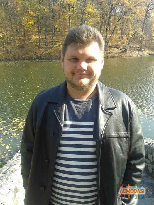 Максим Валерійович Яблонський фото №829937. Завантажено 10 Вересня 2015