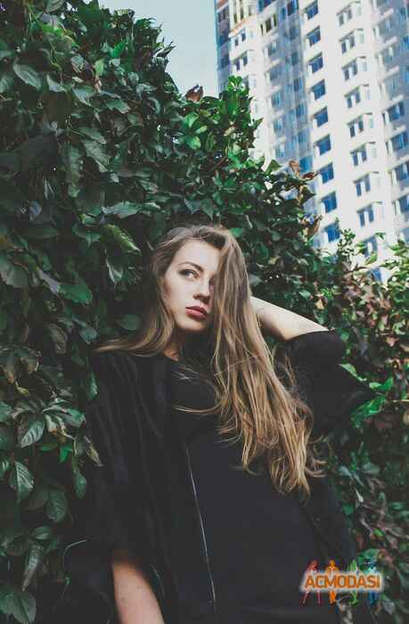 Алина Валерьевна Семак фото №1029758. Завантажено 10 Березня 2017