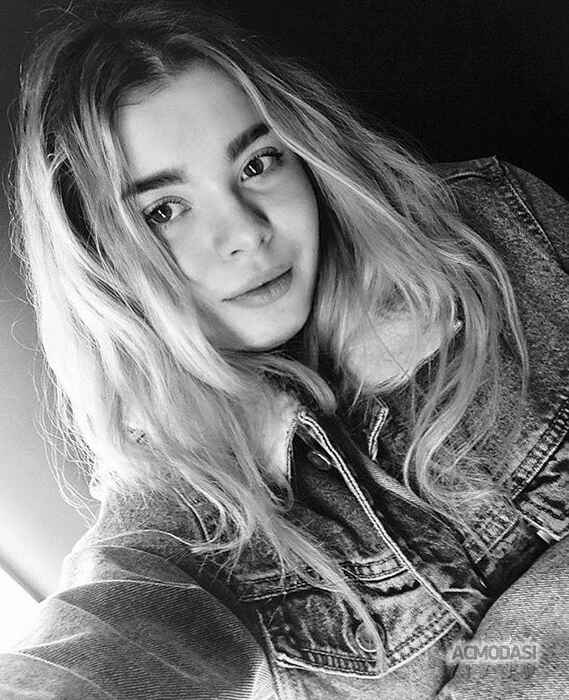 Валерія Русланівна Дубницька фото №1193368. Завантажено 23 Лютого 2018