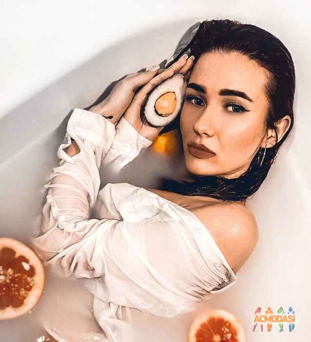 Кристина Романівна Соловей фото №1525683. Завантажено 29 Квітня 2020
