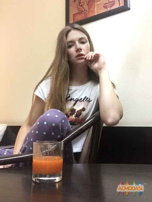 Дарина Олександрівна Гончаренко фото №1110334. Завантажено 29 Вересня 2017