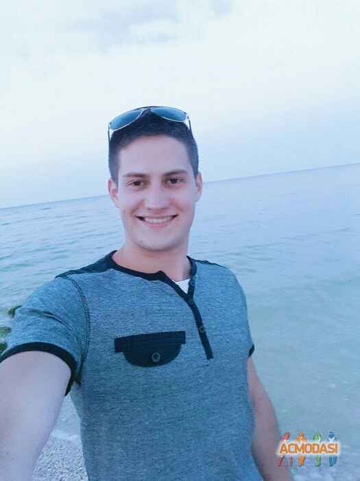 Евгений  Гордиенко фото №1101823. Завантажено 08 Вересня 2017