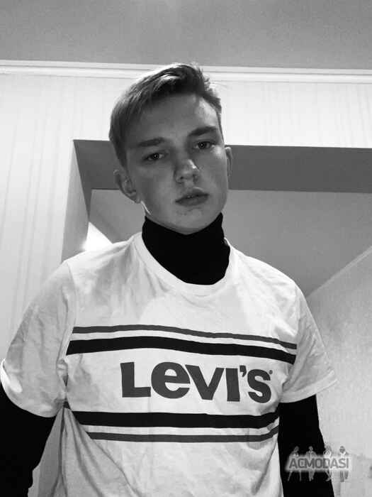 Денис Олександрович Остапенко фото №1481011. Завантажено 27 Листопада 2019