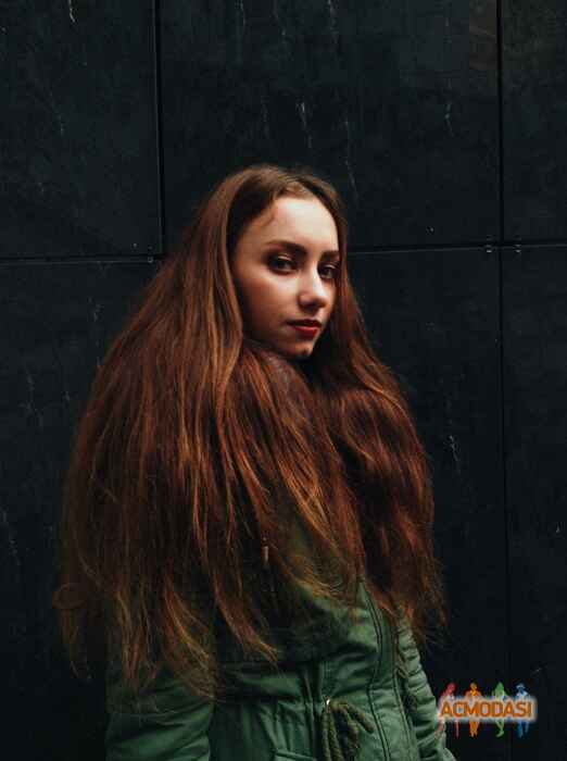 Аліна Григорівна Середня фото №1155549. Завантажено 22 Грудня 2017