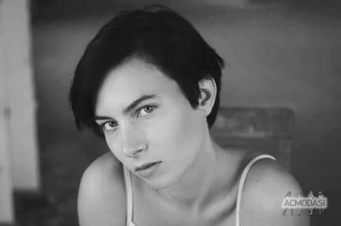 Алина Вячеславовна Юрковская фото №1135669. Завантажено 13 Листопада 2017