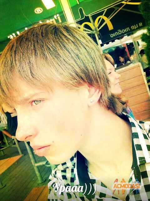 Владислав  Владимирович фото №695596. Завантажено 23 Липня 2014