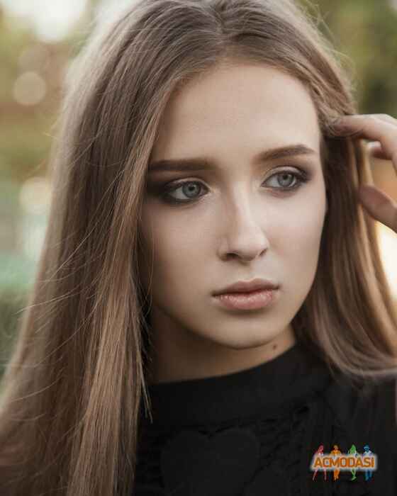 Hanna Ivanovna Nazaryuk фото №1139019. Завантажено 18 Листопада 2017