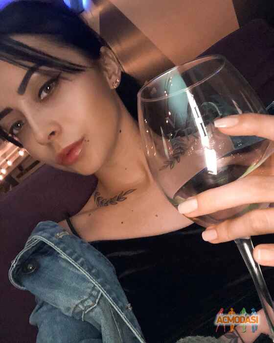 Карина Витальевна Олеговна фото №1477964. Завантажено 20 Листопада 2019