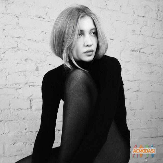 Олександра В