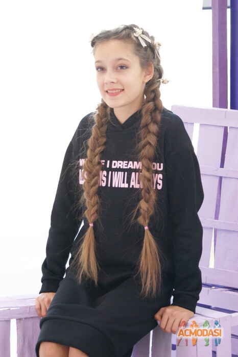 Карина Сергеевна Пчельникова фото №1480132. Завантажено 26 Листопада 2019