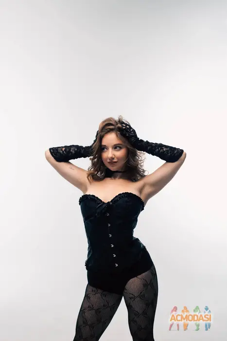 Діана Дмитрівна Сичавська фото №1746352. Завантажено 21 Серпня 2025