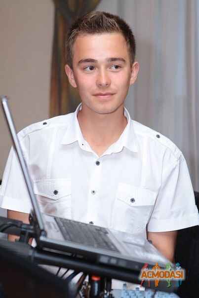 Антон   фото №1131465. Завантажено 06 Листопада 2017