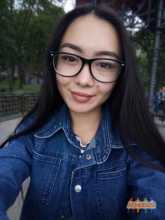 Карина Жульвернівна Мельник фото №1457295. Завантажено 06 Жовтня 2019