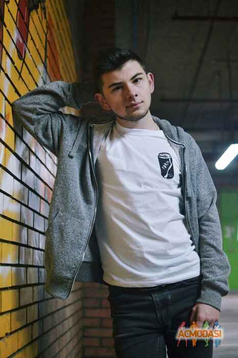 Віталій Володимировч Комаров фото №1367046. Завантажено 19 Лютого 2019