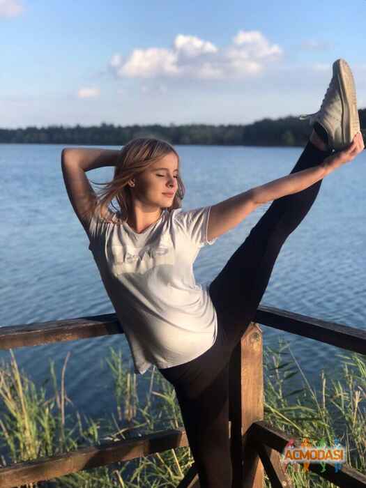 Таня Анатольевна Ластовец фото №1462699. Завантажено 18 Жовтня 2019