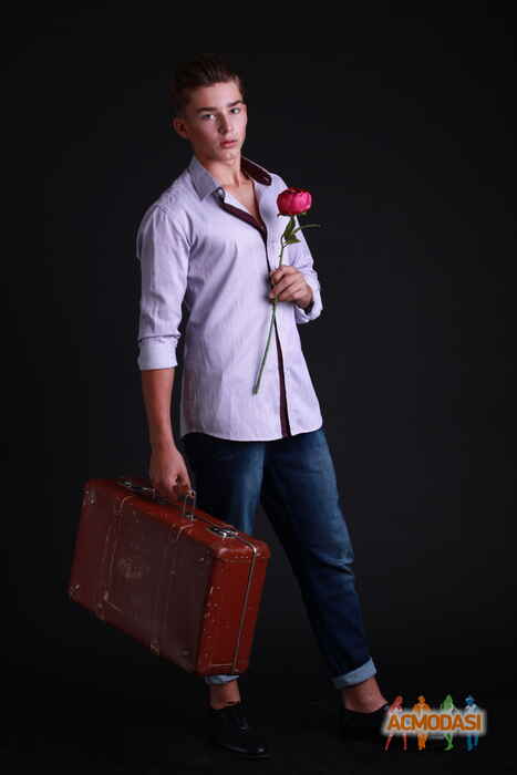 Роман Олексійович Самойленко фото №1119314. Завантажено 16 Жовтня 2017