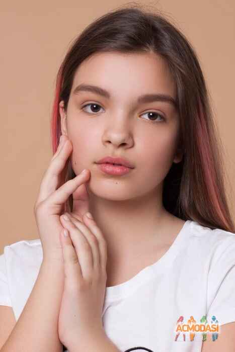 Марія Олександрівна Токарчук фото №1397260. Завантажено 07 Травня 2019