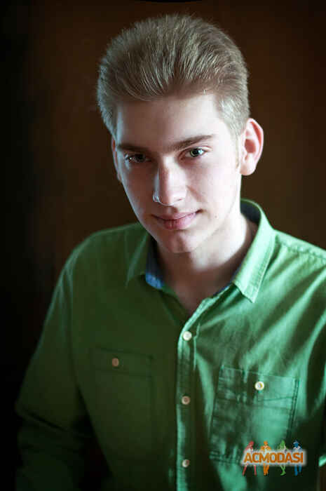 Богдан  Макеєнков фото №1080468. Завантажено 18 Липня 2017