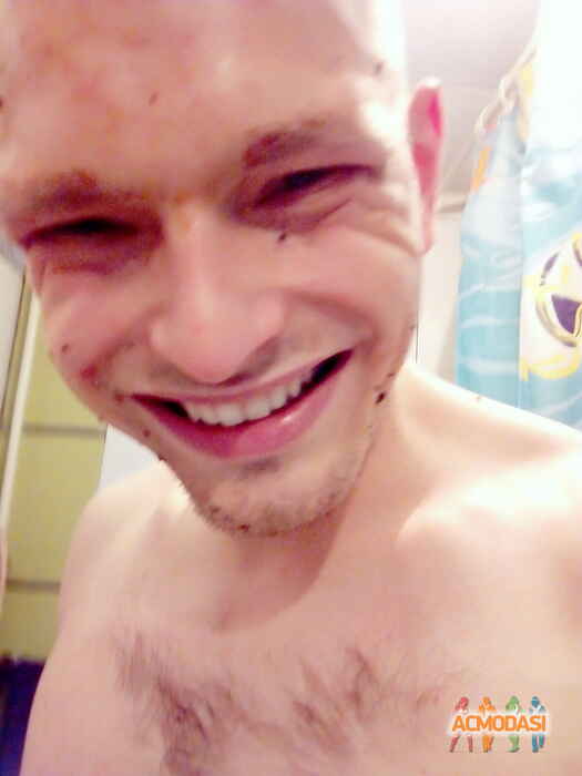 Ярослав Вікторович Хитрий фото №1389712. Завантажено 15 Квітня 2019