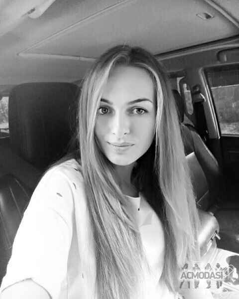 Альона  Ярошенко фото №1103352. Завантажено 12 Вересня 2017