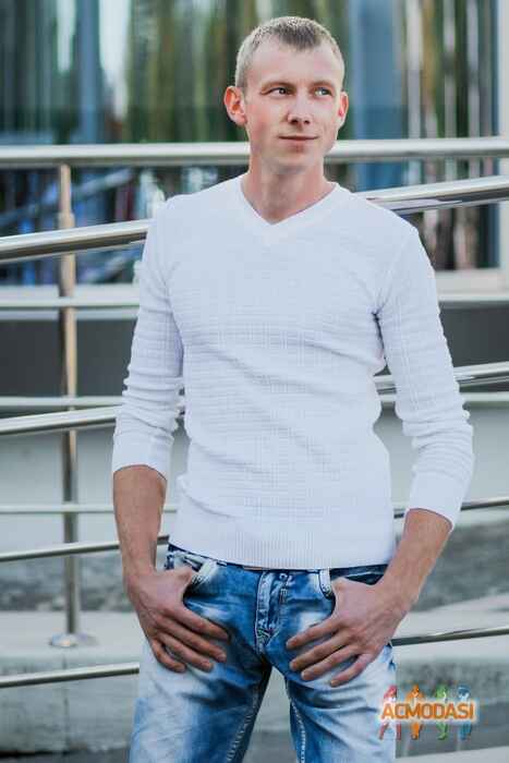 Ярослав Олексійович Безрученко фото №864626. Завантажено 29 Грудня 2015