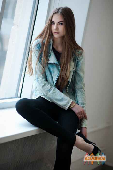 Ангелина  Рымарь фото №1033089. Завантажено 18 Березня 2017