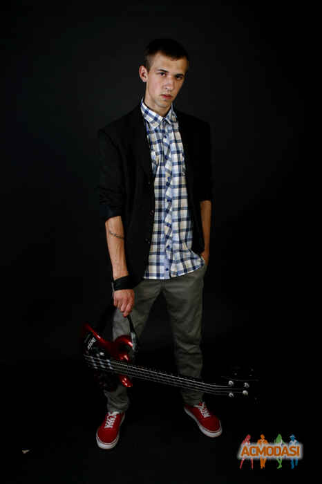 Влад Русланович Кучер фото №1154773. Завантажено 19 Грудня 2017