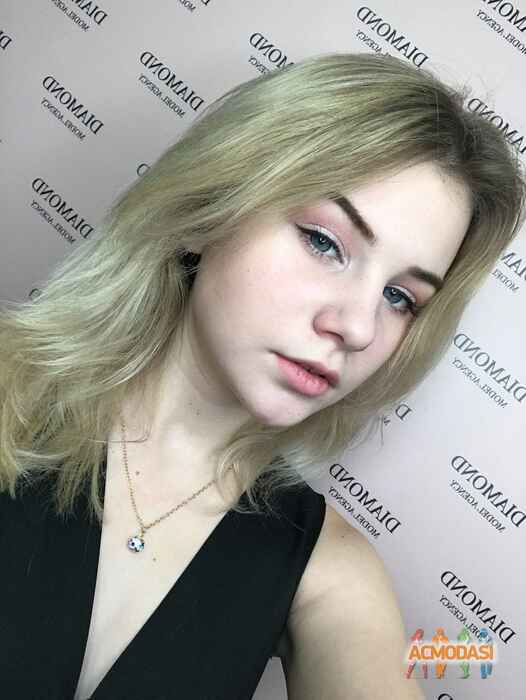 Диана Олександривна Никифорова фото №1380335. Завантажено 20 Березня 2019