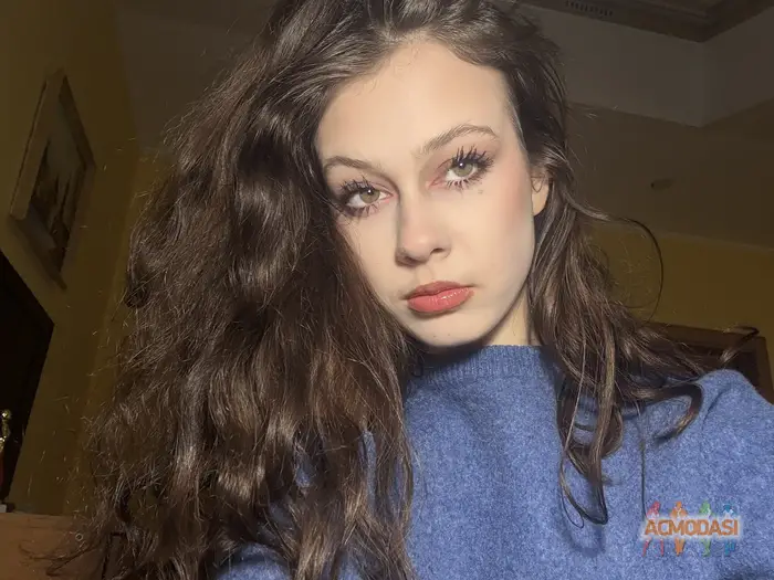 Софія  Леонт 