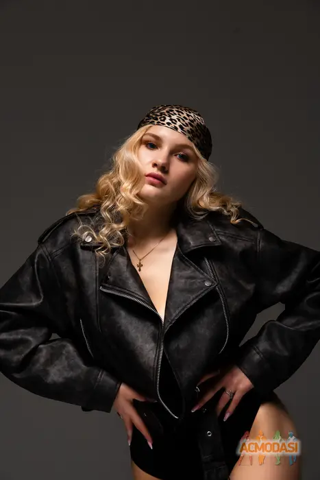 Діана  Костенко фото №1750138. Завантажено 26 Листопада 2025