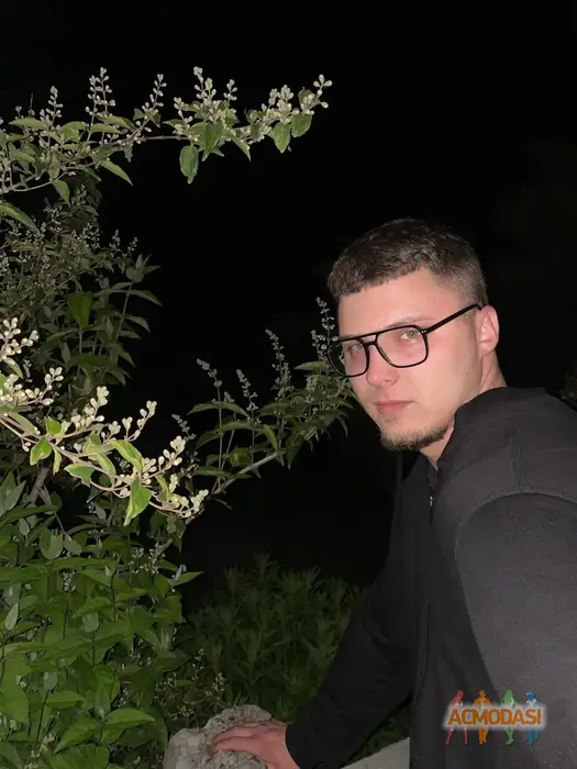 Микола  Назарук фото №1748641. Завантажено 16 Жовтня 2025