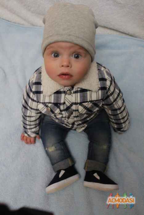 Артем  Кратюк фото №1053108. Завантажено 12 Травня 2017