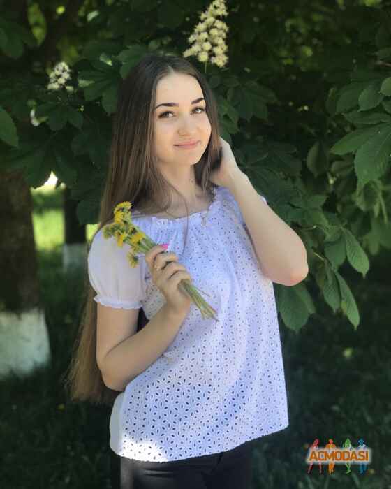 Яна Василівна Цінівська фото №1136370. Завантажено 14 Листопада 2017